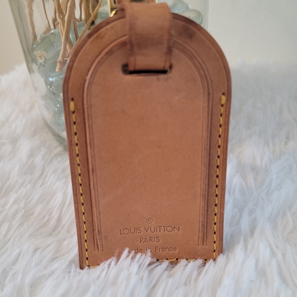 Handpainted Louis Vuitton luggage tag - Picture 10 of 11